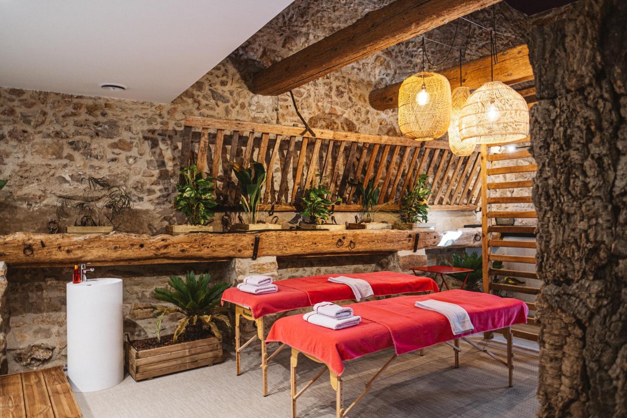 Village Castigno - Wine Hotel&Resort Assignan Esterno foto